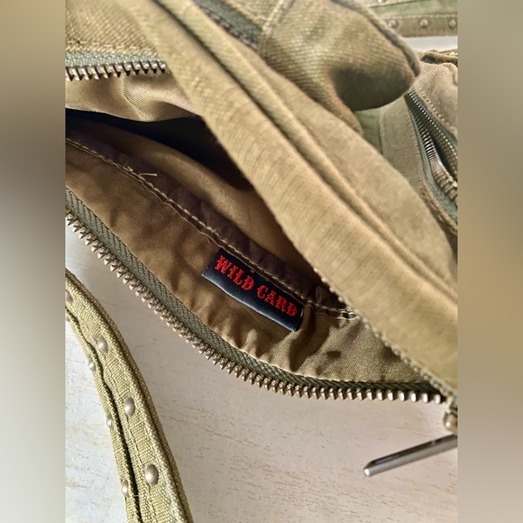 WILD CARD khaki green mini backpack - Picture 4 of 6